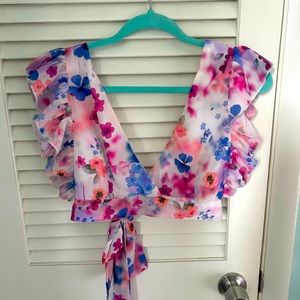 Tie back floral top